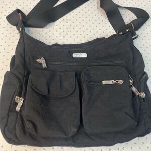 Baggallini Black Nylon Crossbody Everywhere Bag Purse Adjustable Strap